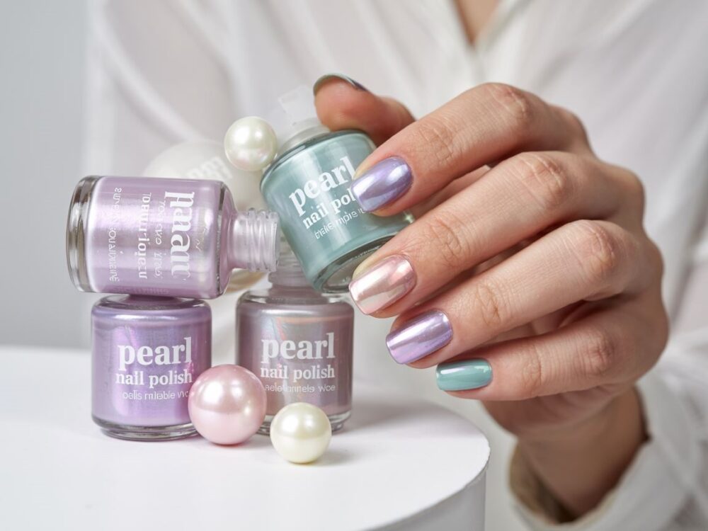 paznokcie z połyskiem