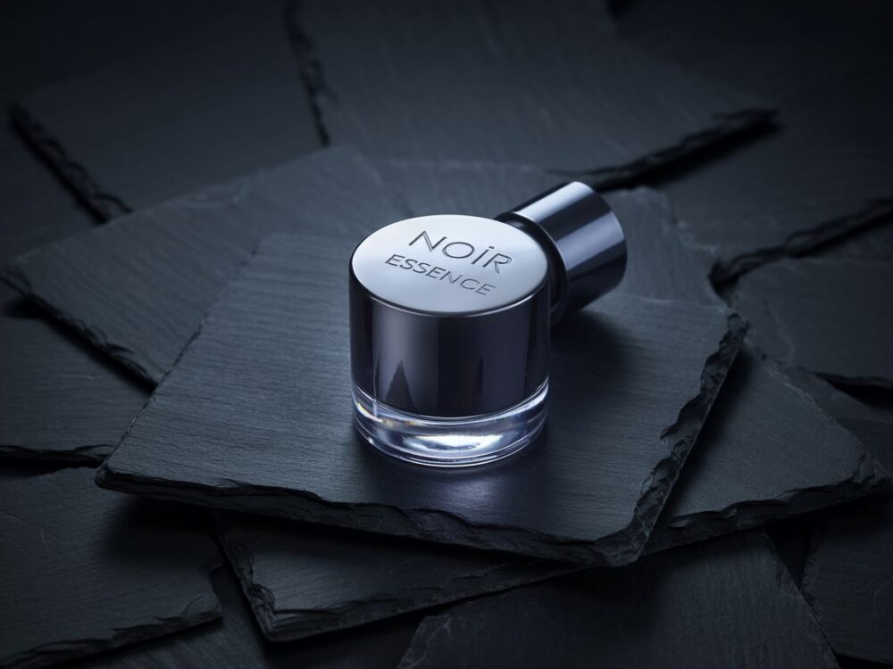 stylowy flakon perfum męskich