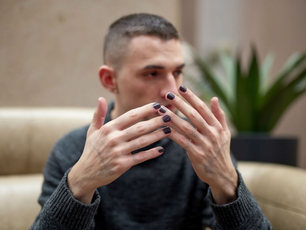 stylowy manicure dla mężczyzn