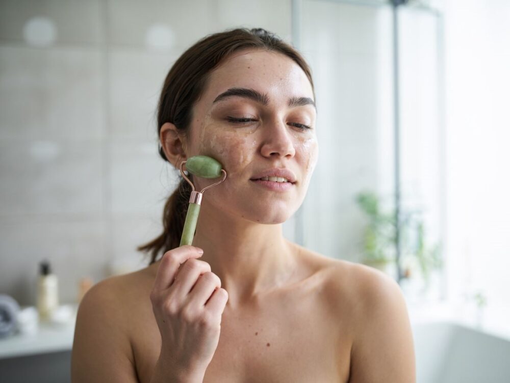 użycie rollera jadeitowego