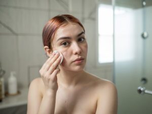 zmywanie farby do włosów